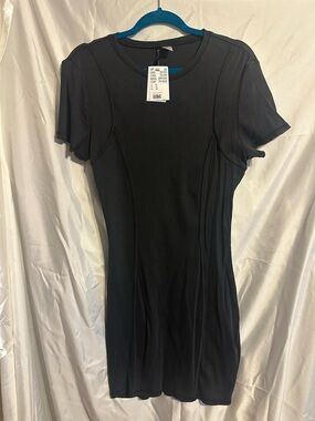 H&M Black Short Sleeve Bodycon Dress